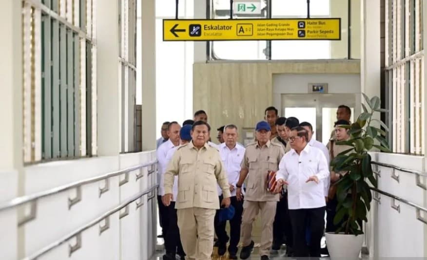 Prabowo Resmikan LRT Kelapa Gading-Manggarai Setelah Menjajal Rute Baru Bersama Pelajar