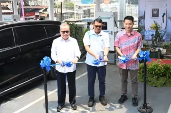 IPB University Hadirkan SPKLU Ultra Fast Charging untuk Dukung Ekosistem Kendaraan Listrik