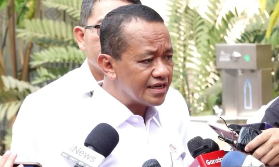 Bahlil Pastikan Kelangkaan BBM di Makassar Terurai, Pemerintah Soroti Peralihan ke BBM Subsidi