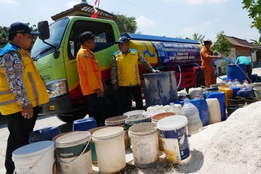Kementerian PU Salurkan 23,2 Juta Liter Air Bersih untuk Ratusan Ribu Warga Terdampak Kekeringan