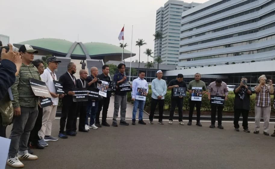 KWP Gelar Doa Bersama untuk Lima Jurnalis dan Tiga Awak Kapal yang Hilang di Selat Sunda
