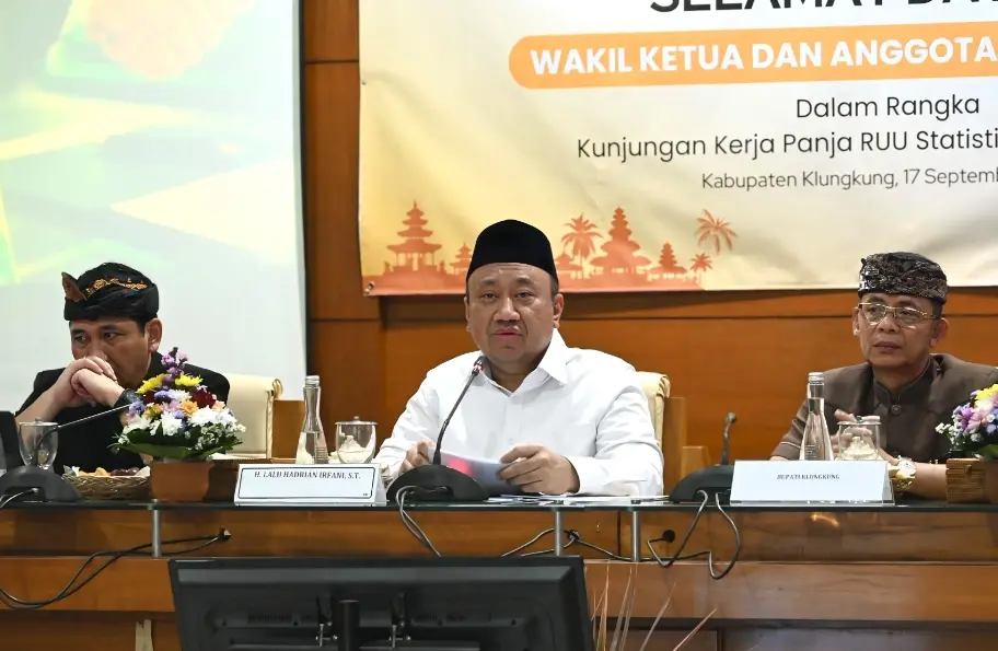 Komisi X DPR Dorong Desa Adat dan Desa Dinas Perkuat Pemutakhiran Data Desil di Klungkung