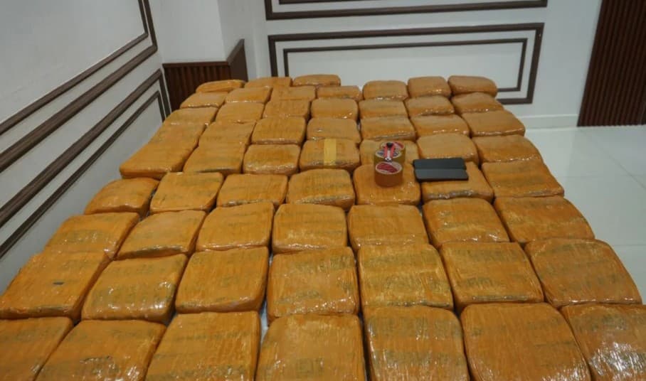 Polisi Bongkar Peredaran Ganja 62,5 Kilogram di Jakarta Barat, Dua Pria Ditangkap