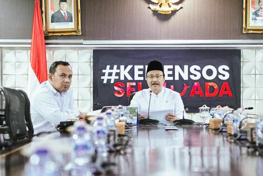 Luhut dan Gus Ipul Minta TNI-Polri serta Pemda Dukung Digitalisasi Bansos Nasional