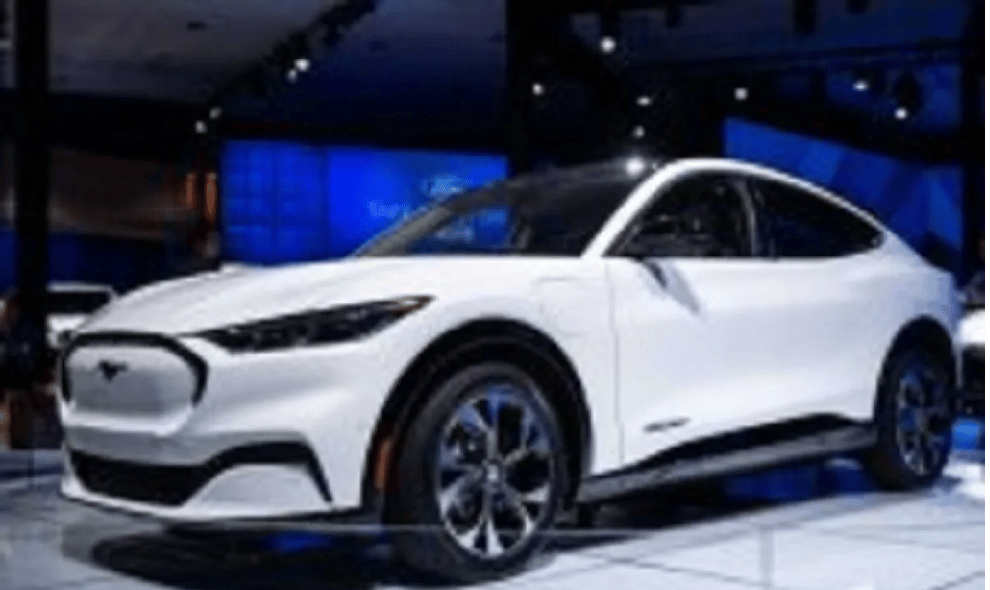 Ford Tarik Kembali 86 Mustang Mach-E karena Modul Baterai Berisiko Salah Membaca Kapasitas
