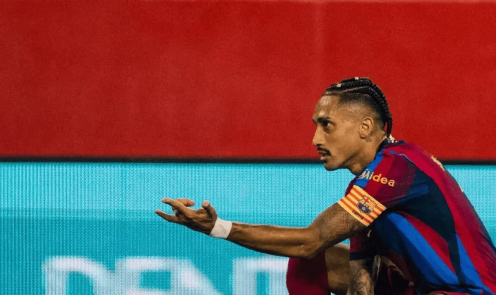 Raphinha Cetak Hattrick, Barcelona Bangkit dan Taklukkan Sevilla 3-1 di Liga Spanyol