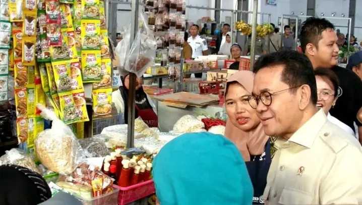 Mendag Sebut Program MBG Bisa Seimbangkan Pasokan dan Permintaan Bahan Pokok di Pasar