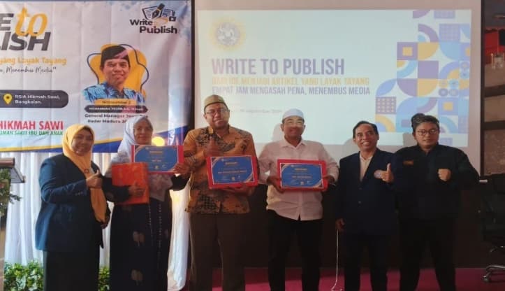 IKA Unair Bangkalan Gembleng 100 Peserta Jadi Penulis, Ditargetkan Hasilkan Artikel Layak Tayang