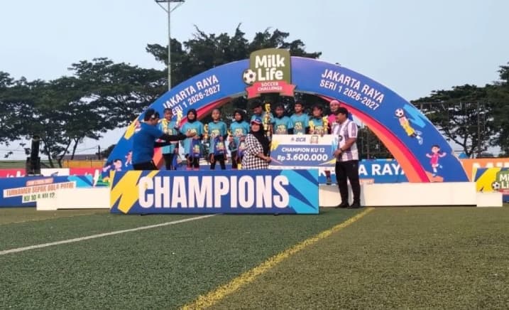 SDN Gedong 03 dan SDN Cipayung 02 Raih Gelar Juara Baru Milklife Soccer Challenge Jakarta Raya