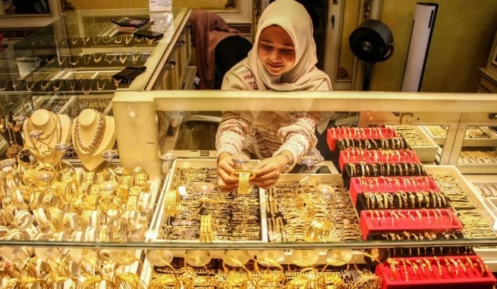 Harga Emas Pegadaian Senin 21 September 2026, Antam Tembus Rp2,668 Juta per Gram