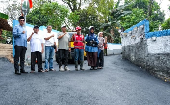 Pemkot Jakarta Timur Perbaiki Jalan Rusak di Cipinang Melayu, Pengaspalan Ditargetkan Rampung Tiga Hari