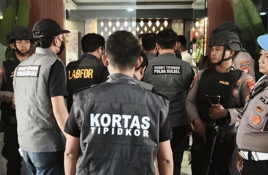 Polisi Geledah Kantor dan Rumah Jabatan Bupati Gowa, Usut Dugaan Pungli dan Gratifikasi PBG-SLF