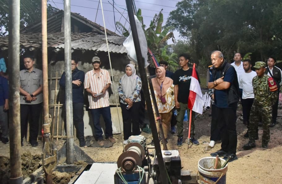 Saan Mustopa Kawal Penanganan Banjir hingga Krisis Air Bersih di Karawang