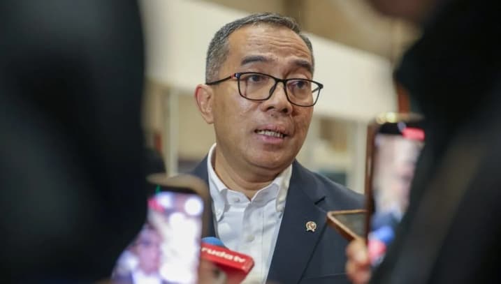 Kemdiktisaintek Hitung Kebutuhan Anggaran Pendidikan Gratis di PTN hingga 2029