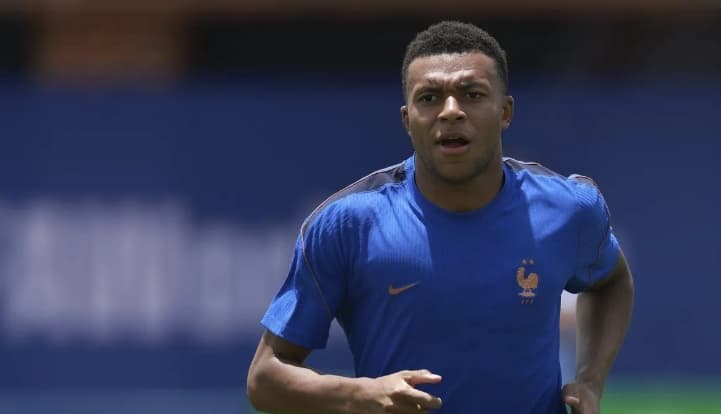Mbappe Sebut Dilatih Zidane di Timnas Prancis Terasa seperti Adegan Film