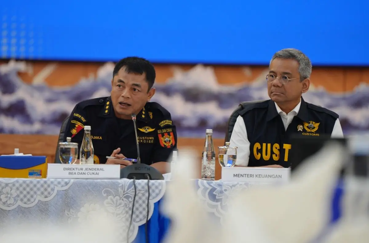 Menkeu Sua: Bea Cukai Tindak Impor Ilegal Beras, Garam, dan Pakaian Bekas Senilai Rp27 Miliar