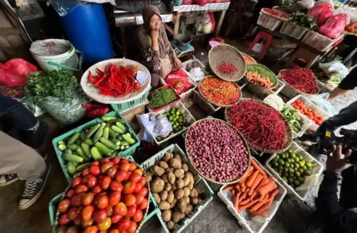 PIHPS Catat Harga Cabai Rawit Merah Tembus Rp89.500 per Kg, Telur Ayam Rp30.200