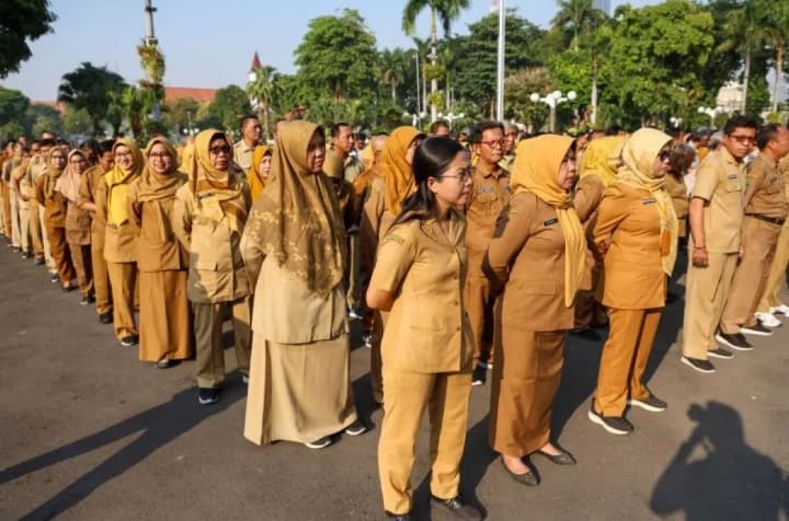Pemkot Surabaya Tempatkan ASN di Balai RW untuk Dekatkan Pelayanan kepada Warga