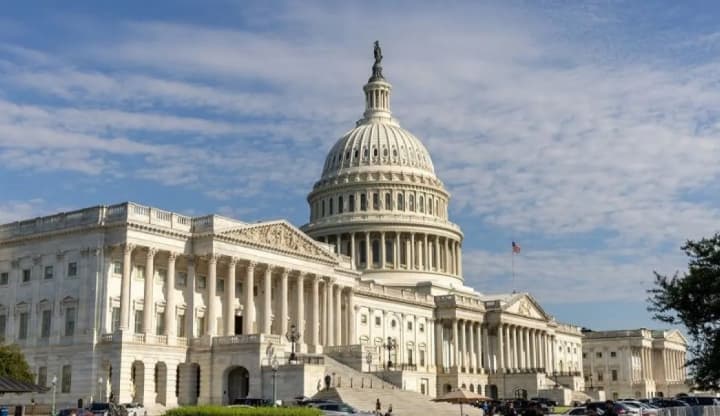 Senat AS Menolak Resolusi yang Memerintahkan Trump Mengakhiri Konflik dengan Iran