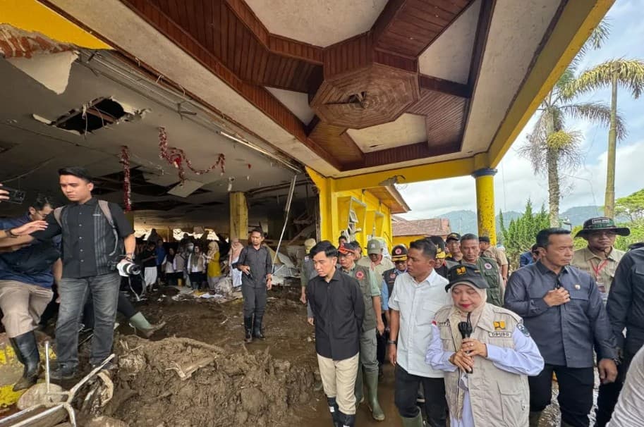 Gibran Dorong Percepatan Pemulihan Akses dan Fasilitas Publik Pascabanjir Bandang Solok