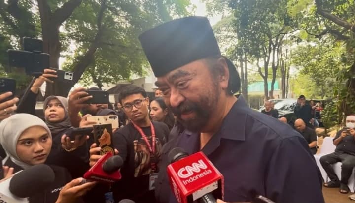 Surya Paloh Ungkap Guruh Soekarnoputra Pernah Berkeinginan Memimpin Partai Politik