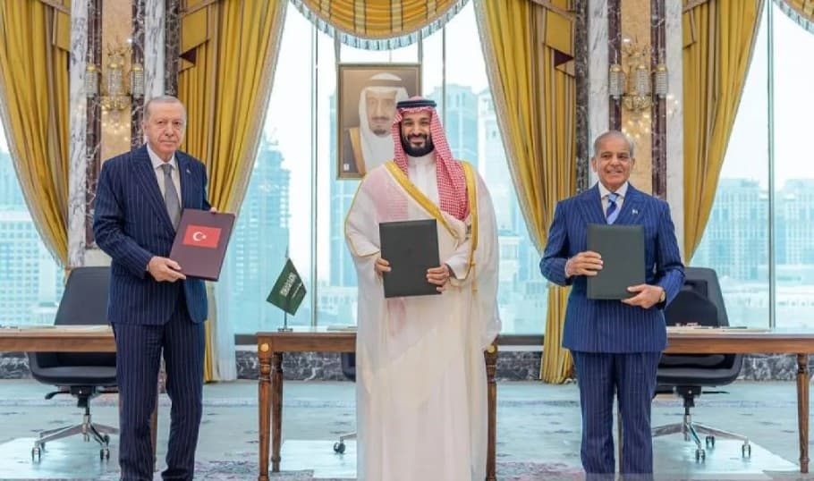 Turkiye Berpeluang Ratifikasi Perjanjian Pertahanan Bersama Makkah pada Oktober