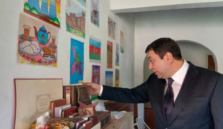 Kunjungan Dubes Ramil Rzayev Picu Keingintahuan Anak Panti terhadap Budaya Azerbaijan