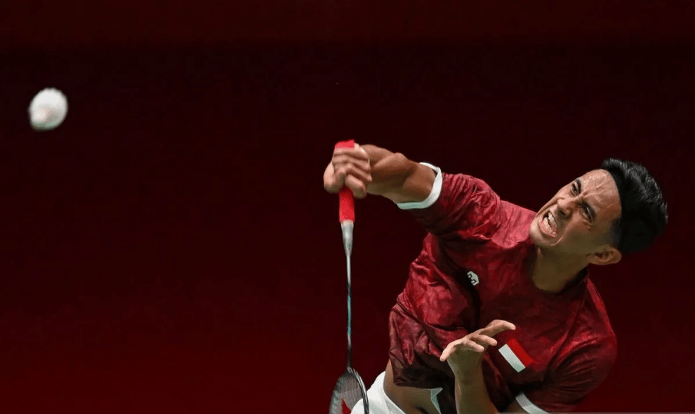 Alwi Farhan Taklukkan Chou Tien-Chen Dua Gim Langsung dan Melaju ke Semifinal Asian Games 2026