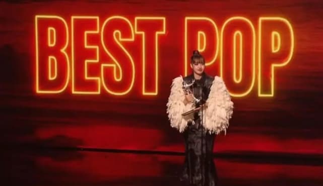 Lisa BLACKPINK Raih Best Pop MTV VMAs 2026 Lewat Lagu “Dream”