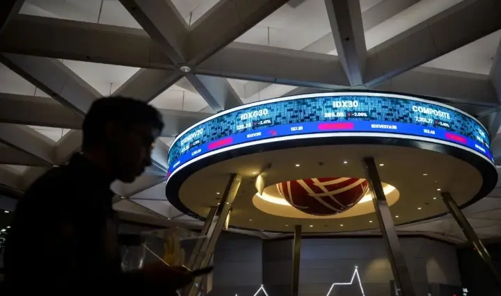 IHSG Melemah ke 6.209 setelah BEI Terapkan Harga Minimum Saham Rp1
