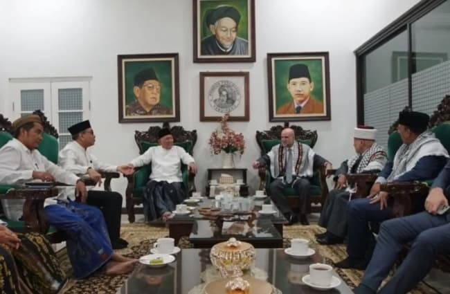 Pesantren Tebuireng Rawat Solidaritas untuk Palestina Warisan KH Hasyim Asy'ari