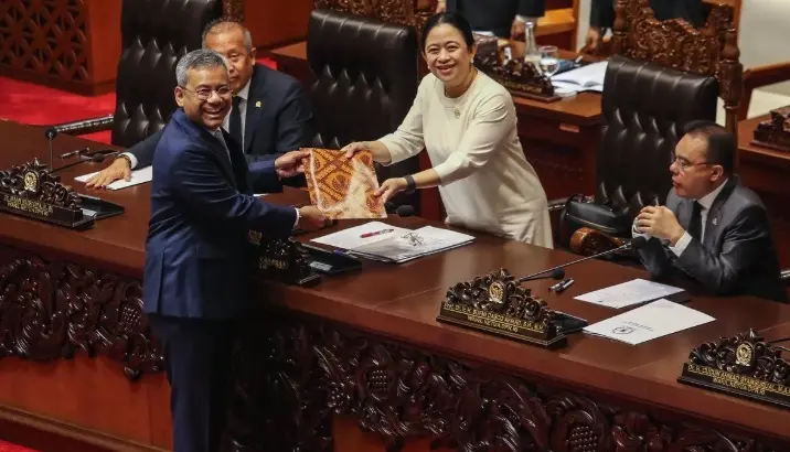 DPR Sahkan APBN 2027 Jadi Undang-Undang, Belanja Negara Ditetapkan Rp4.106,26 Triliun