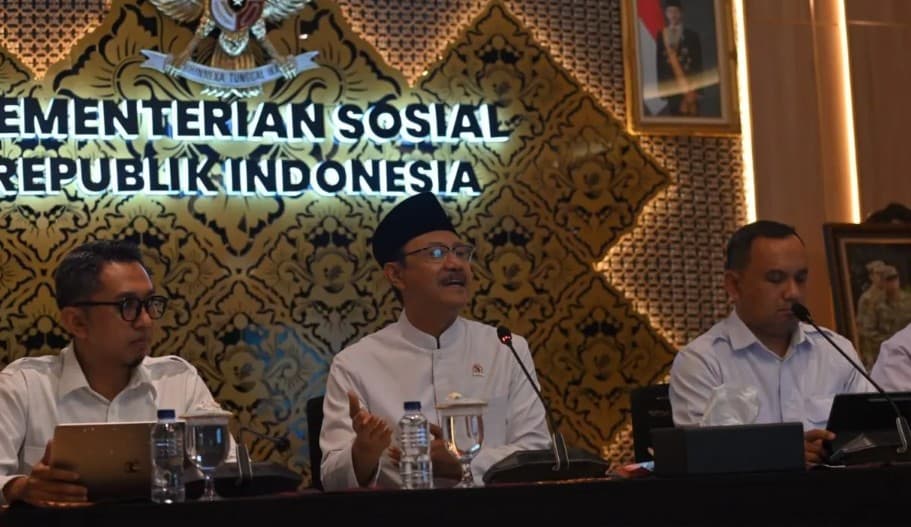 Kemensos Targetkan 48 Juta Keluarga Masuk Perlinsos Digital, Penyaluran Bansos Penuh Disiapkan Awal 2027