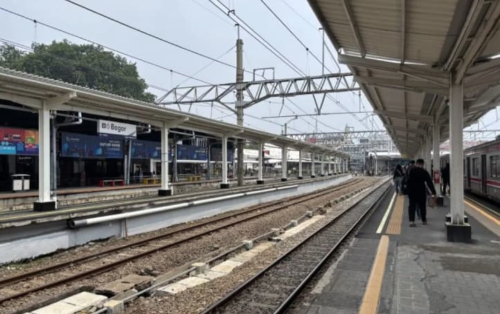 KAI Membuka Peron 4 dan 5 Stasiun Bogor untuk Melayani Naik Turun Penumpang