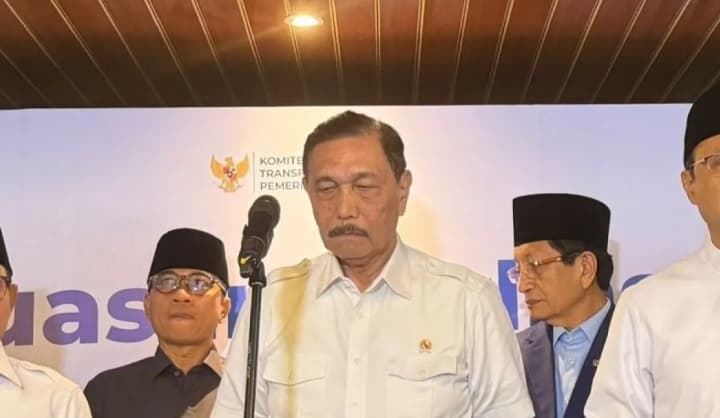 Pemerintah Menyiapkan Perubahan Bansos dan Subsidi dari Barang Menjadi Uang Tunai Langsung