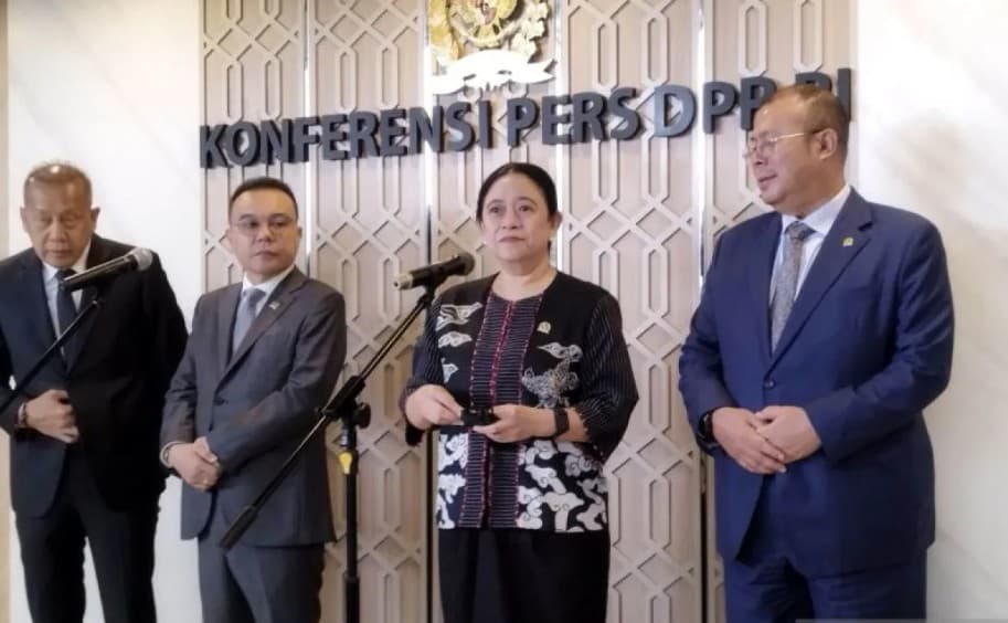 Puan Ungkap Alasan Listyo Sigit Diberhentikan sebagai Kapolri: Memang Sudah Waktunya