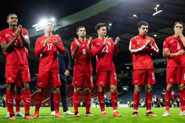 Mark van Bommel Menyanjung Kevin De Bruyne usai Belgia Membungkam Turki 3-0