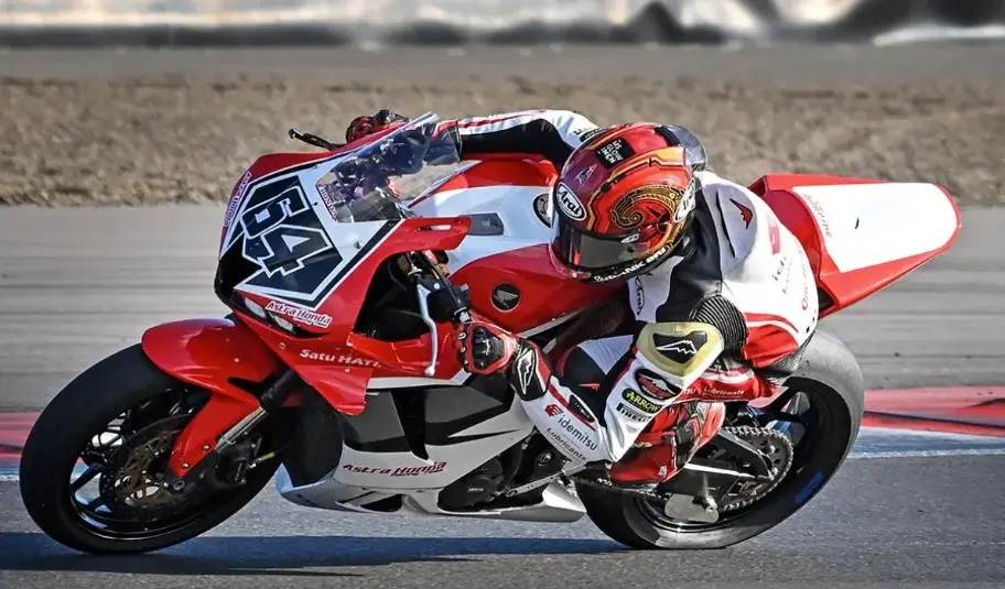 Mario Suryo Aji Start dari Posisi Ke-21 di Moto2 GP Jepang 2026