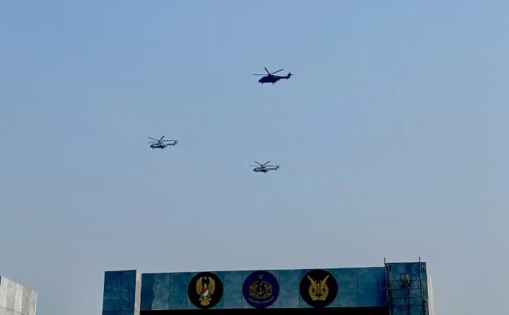 Prabowo Naik Helikopter ke Mabes TNI untuk Pimpin Upacara HUT Ke-81 TNI