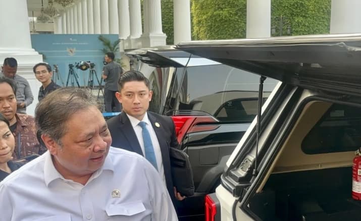 Sejumlah Menko Mulai Menggunakan Maung Garuda Buatan Pindad sebagai Kendaraan Dinas