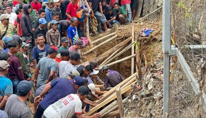 Longsor Timbun Pekerja Galian Pondasi di Pekalongan, Dua Korban Meninggal Dunia