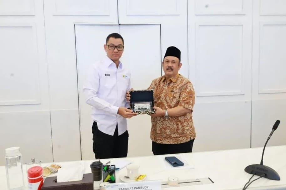 Bappenas dan PLN Kembangkan PLTS 100 GWp, Perkuat Ketahanan Energi dan Industri Dalam Negeri