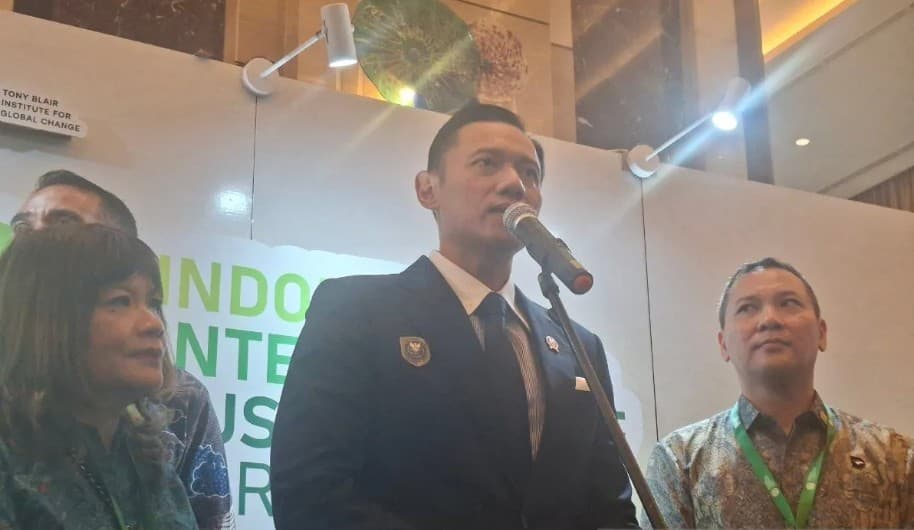 AHY Ungkap Proyek Perlindungan Pantura Jawa Dimulai dari Demak dengan Pengembangan Mangrove