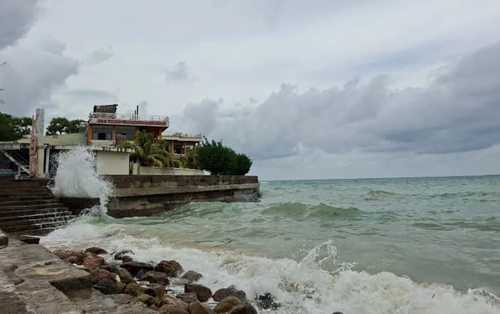 BMKG Peringatkan Potensi Banjir Rob di Pesisir NTT pada 8–10 Oktober 2026, Warga Diminta Waspadai Pasang Maksimum Air Laut