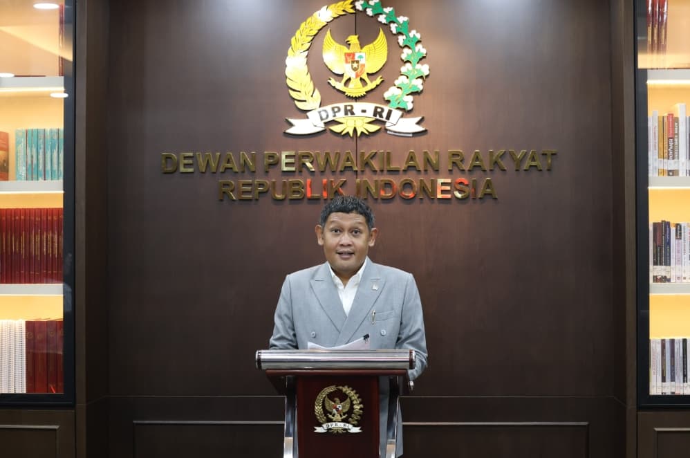 DPR Tegaskan Aturan Pengembalian Berkas Perkara dan Praperadilan dalam KUHAP 2025 Tidak Bertentangan dengan UUD 1945
