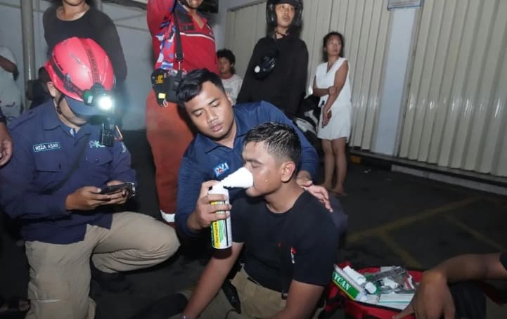 Kebakaran Hebat Landa Permukiman Kramat Senen Jakarta Pusat, 50 Rumah Terdampak dan Polisi Pastikan Tak Ada Korban Jiwa