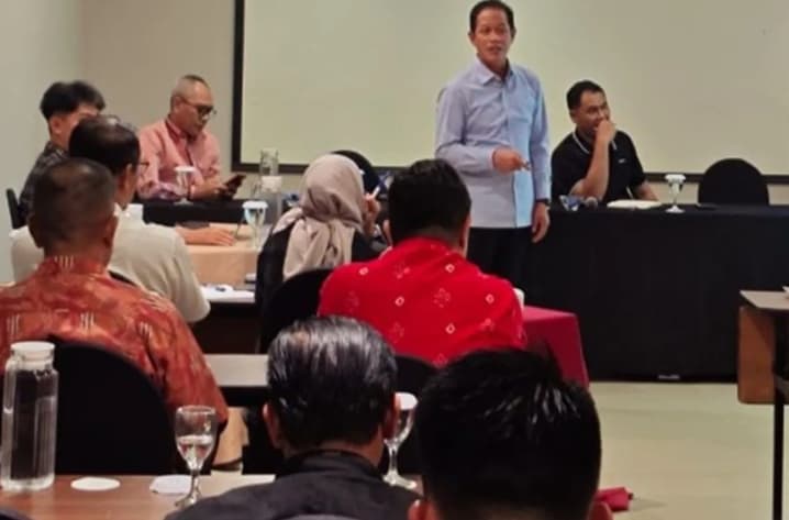 Wamenko Pangan Siapkan Strategi Baru Atasi Karhutla di Kalimantan Selatan, Fokus Padamkan Titik Api agar Tak Meluas