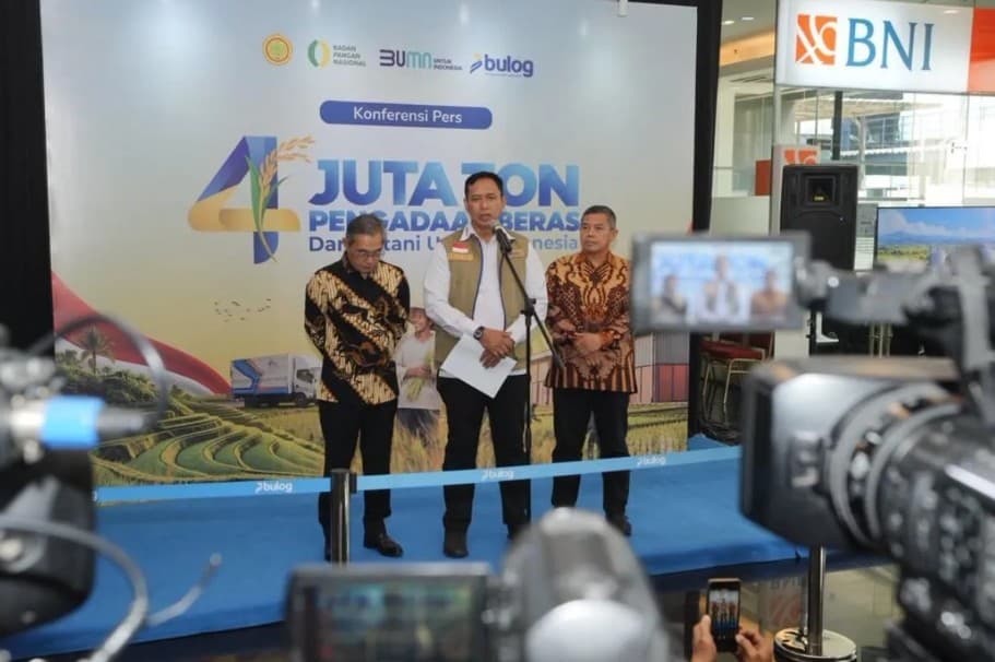 BULOG Cetak Rekor Tertinggi Sepanjang Sejarah, Pengadaan Beras Tembus 4,11 Juta Ton dan Lampaui Target Pemerintah pada 2026