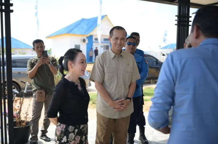 Menteri Transmigrasi Dukung Pengolahan Air Laut untuk Industri Pusat Data di Batam