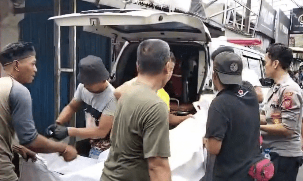 Pemuda 24 Tahun Ditemukan Tewas Terbungkus Selimut Hitam di Kos Jakarta Barat, Keluarga Ungkap Kronologi Penemuan